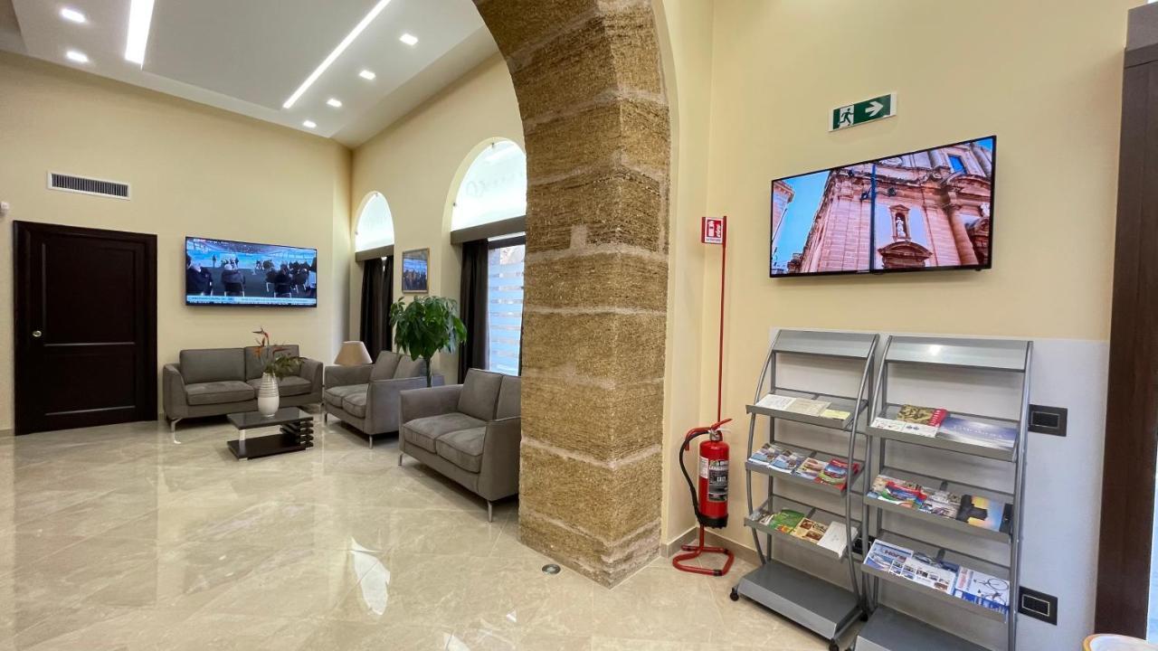 Vittorio Emanuele Boutique Hotel ชากกา ภายนอก รูปภาพ