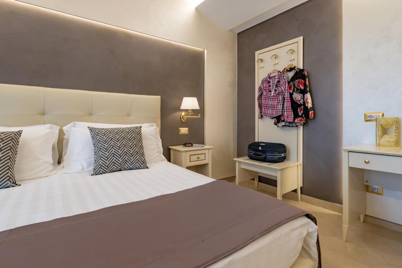 Vittorio Emanuele Boutique Hotel ชากกา ภายนอก รูปภาพ