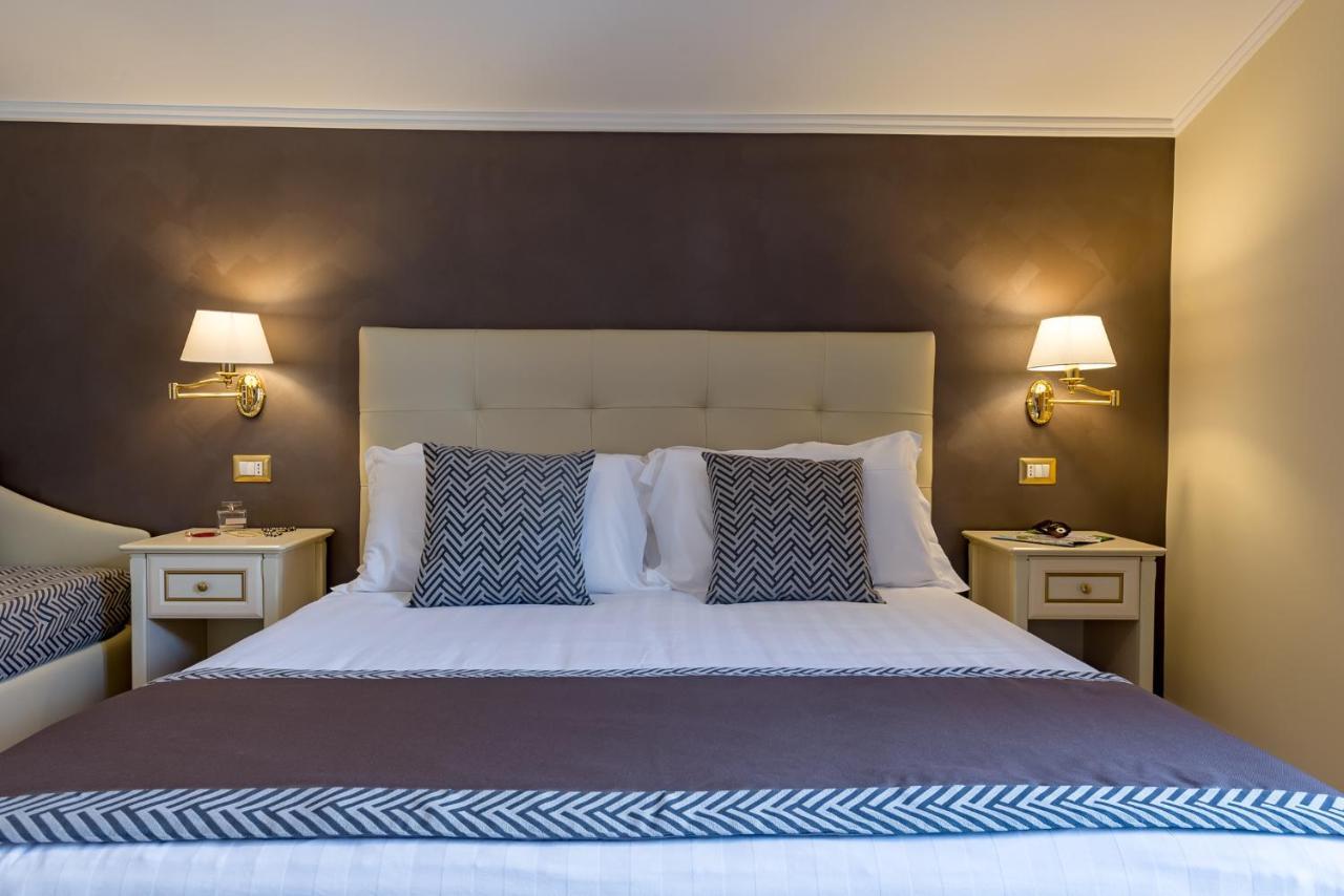 Vittorio Emanuele Boutique Hotel ชากกา ภายนอก รูปภาพ